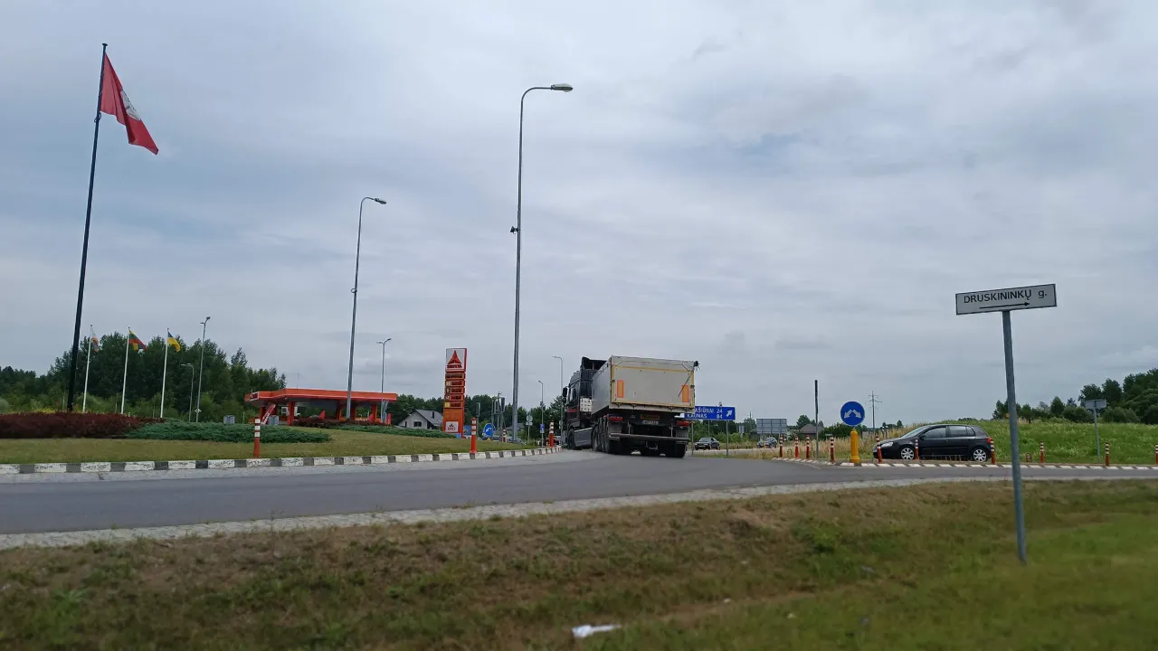 img 20230724 125929 scaled