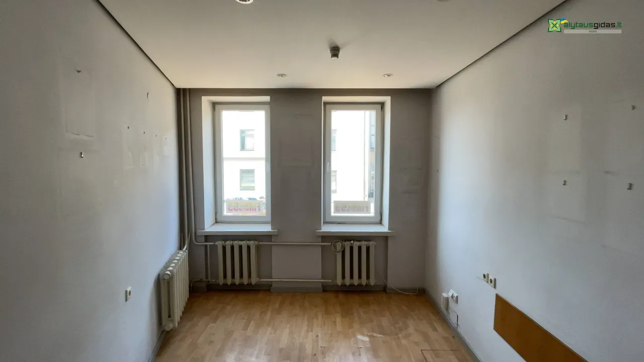 img 622500 02 52 41still003