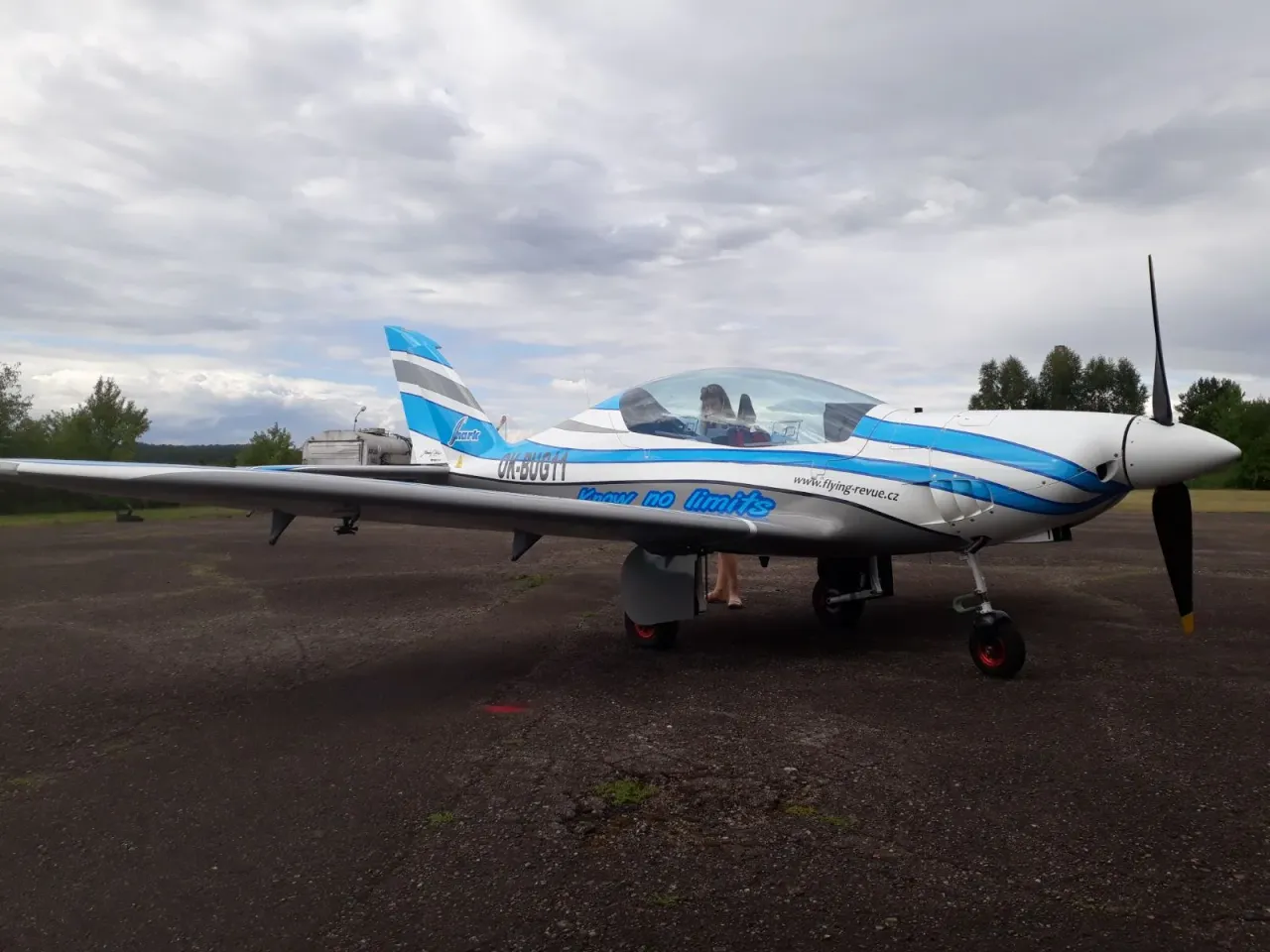 img 87f0cf539bbe30d7abf4b67f7fa995c4 v jpg