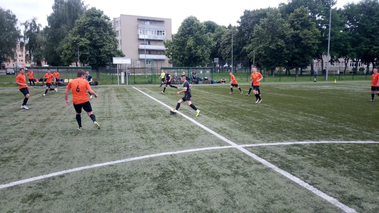 img b34703bfafb2bcce4e817da5b0c15f1e v