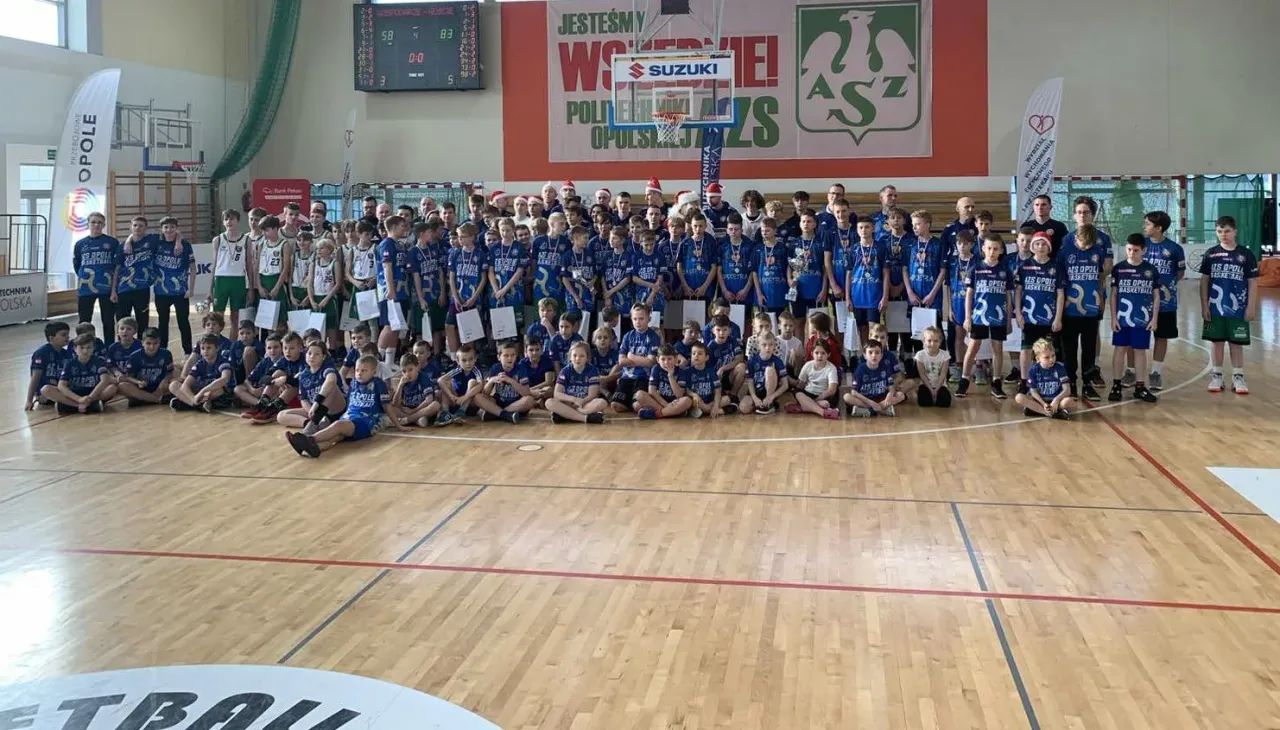 img bd78eeddba336df94adde460a0ef0000 v jpg