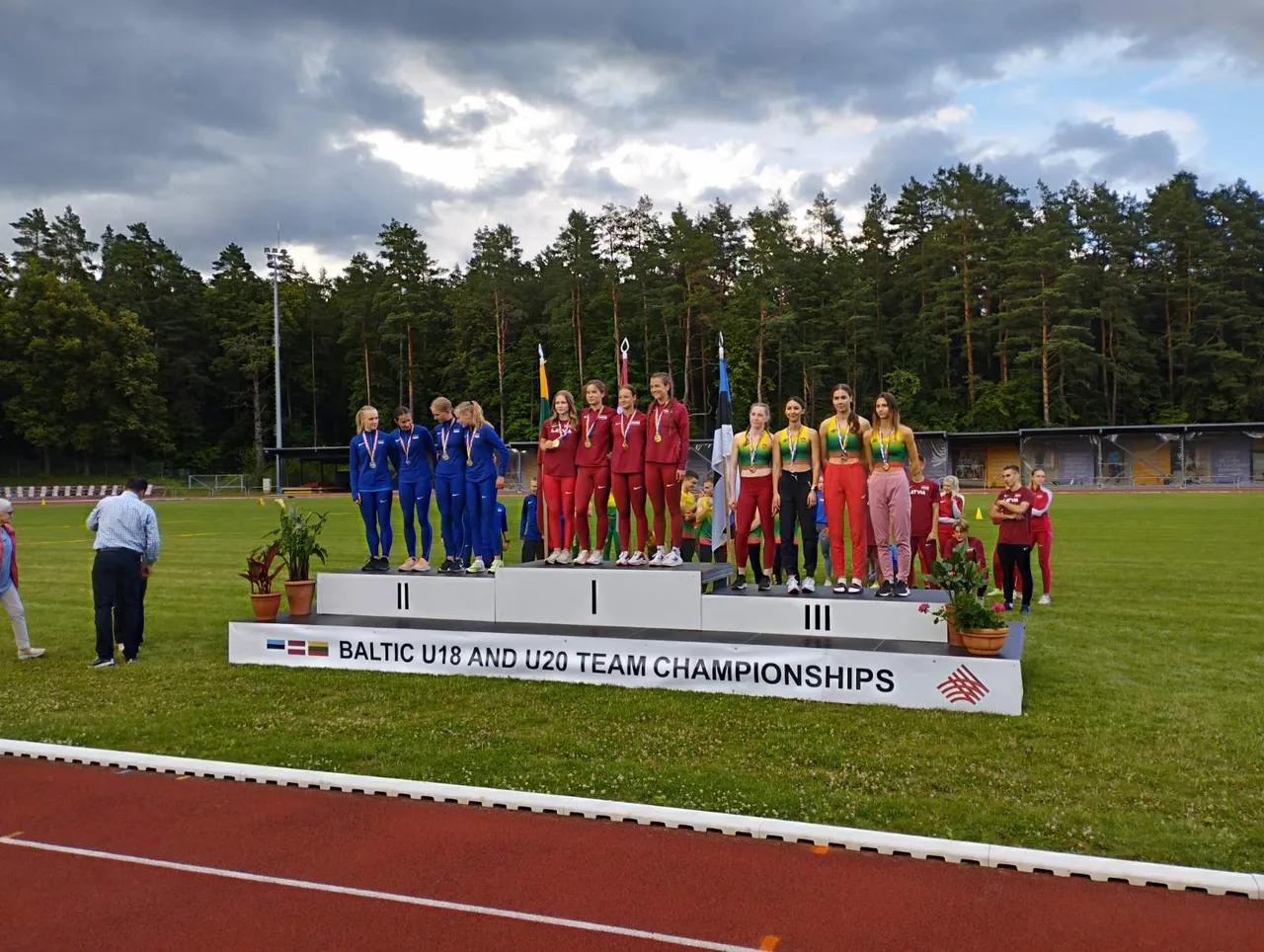 img fa5ac8566a42bdb161baf2107d484b61 v