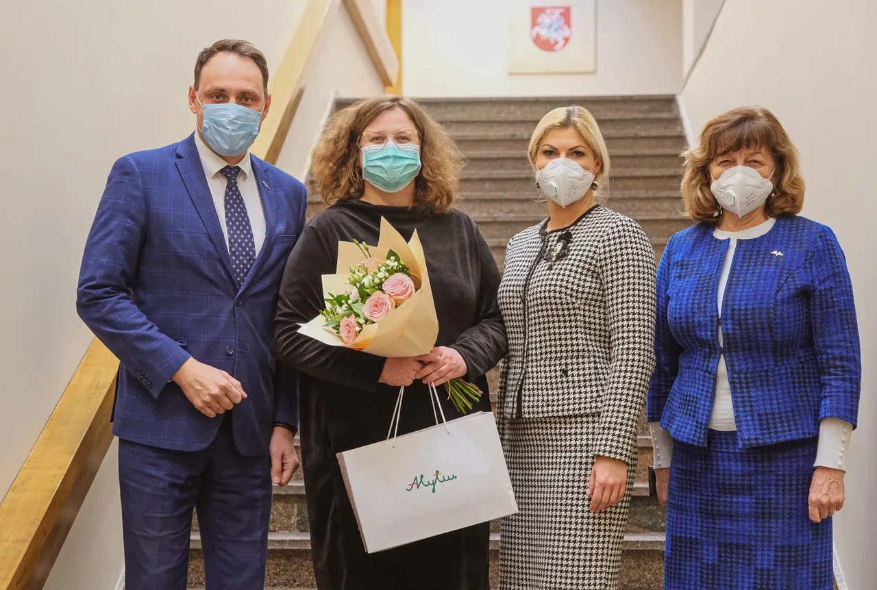 indarms272681330 313878110769508 615367100457840999 n