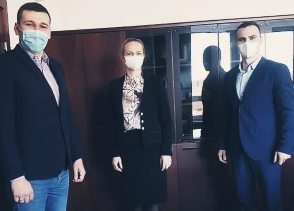 janu163839114 864636714317146 4134996526514976417 n