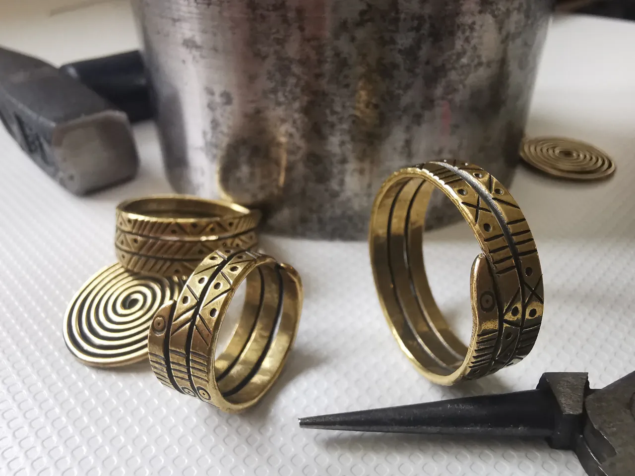 juvelyrikos edukacija scaled