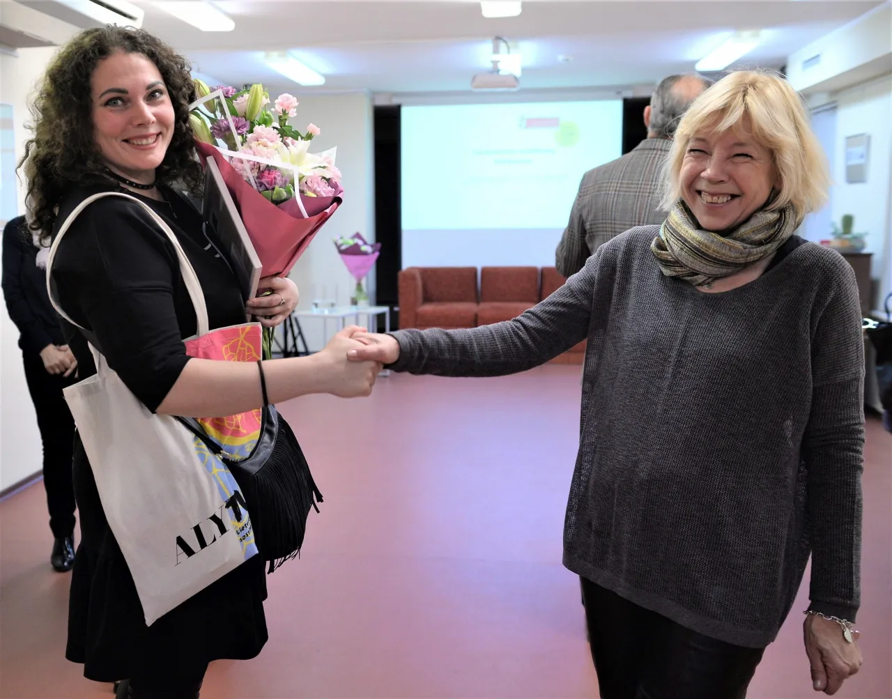 kairejeserenai peciunaityte desineje sigutei bronickienei ilona krupaviciene scaled