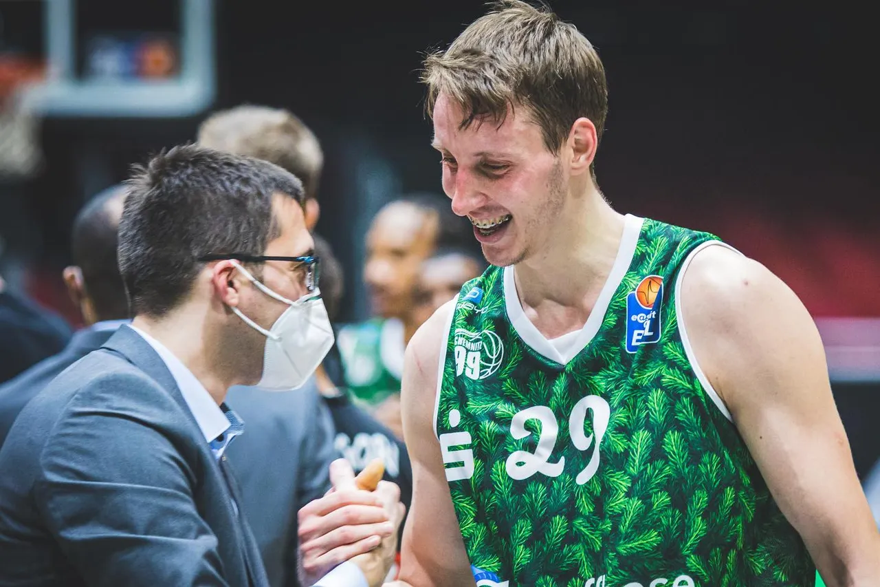 kremin269594120 4959845550726550 2384135185926169113 n