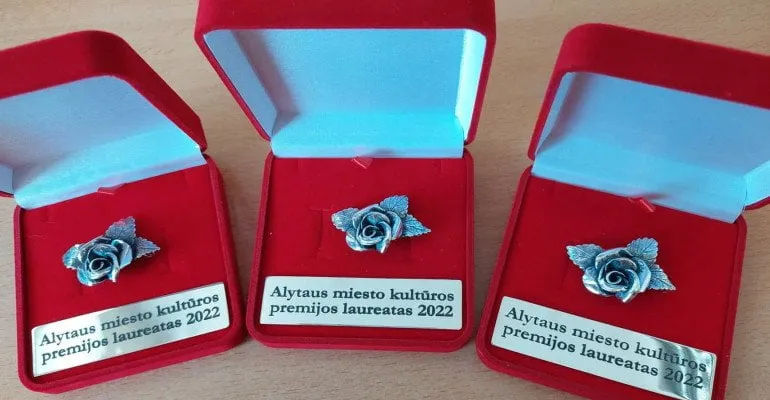 kulapd32955 5858488896e6a2cc37595c72c3a3700f