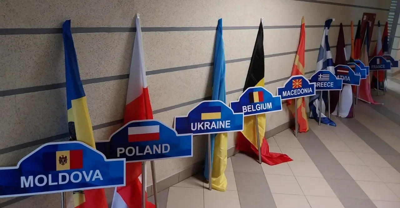 kuraszvel347397469 608986664661898 8753828158129757553 ns jpg