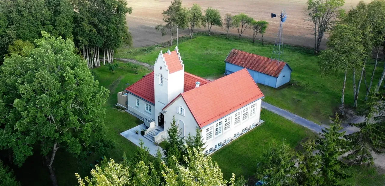 kurnenu mokykla copy jpg