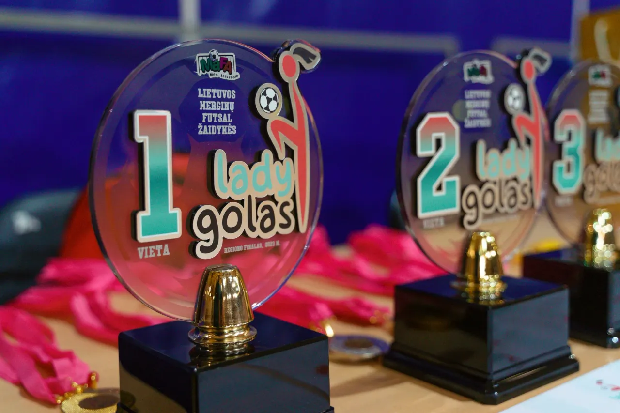 lady339494992 1048178629385273 6124312703198742560 n jpg