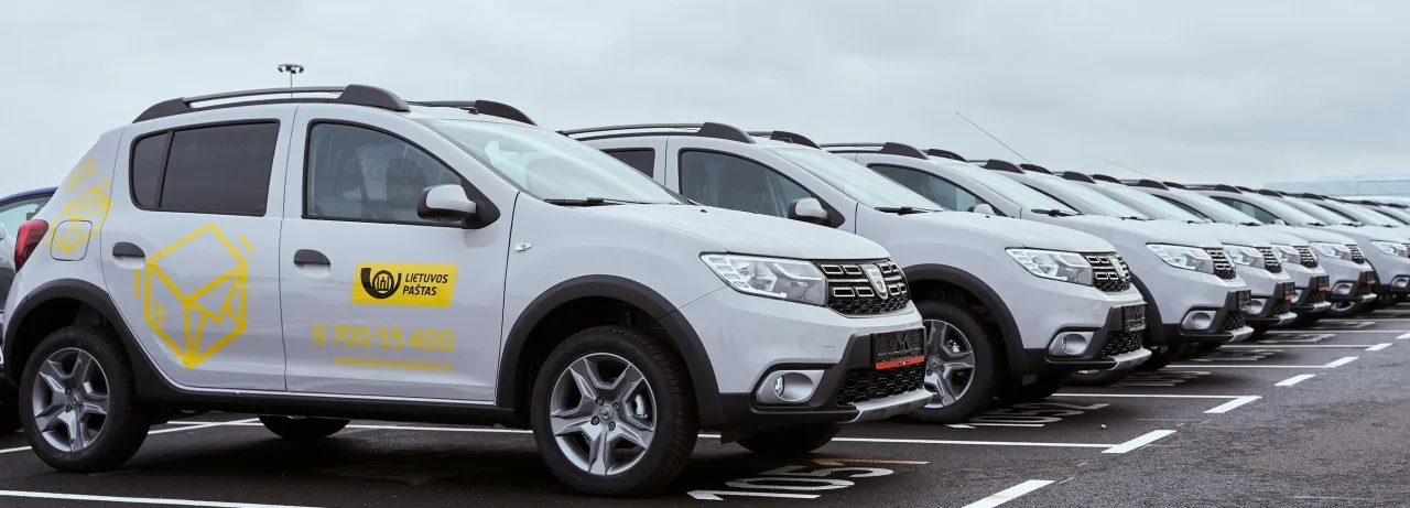lietuvos pasto automobiliai scaled