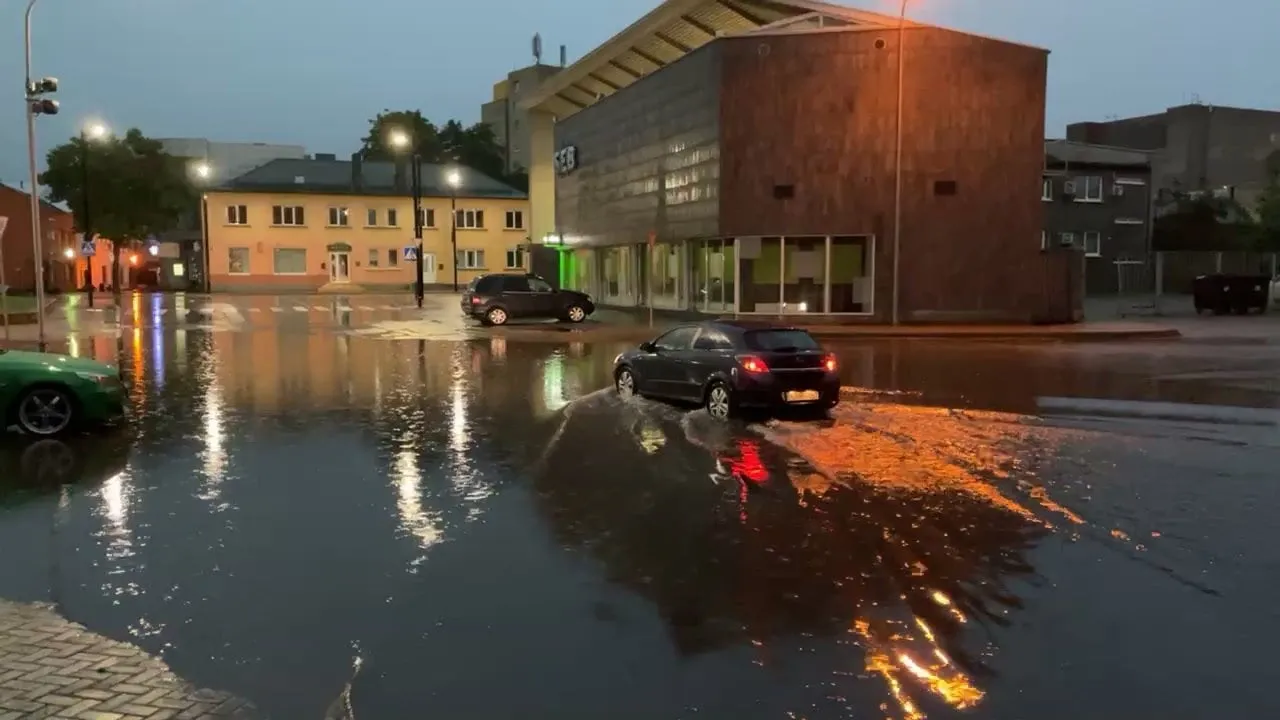 lig204384716 557854118991760 8014225322935817691 n rotated