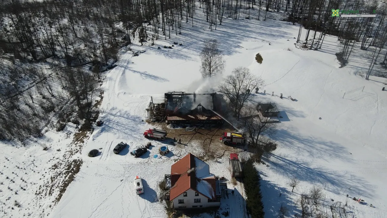 mah0206800 00 53 03still010