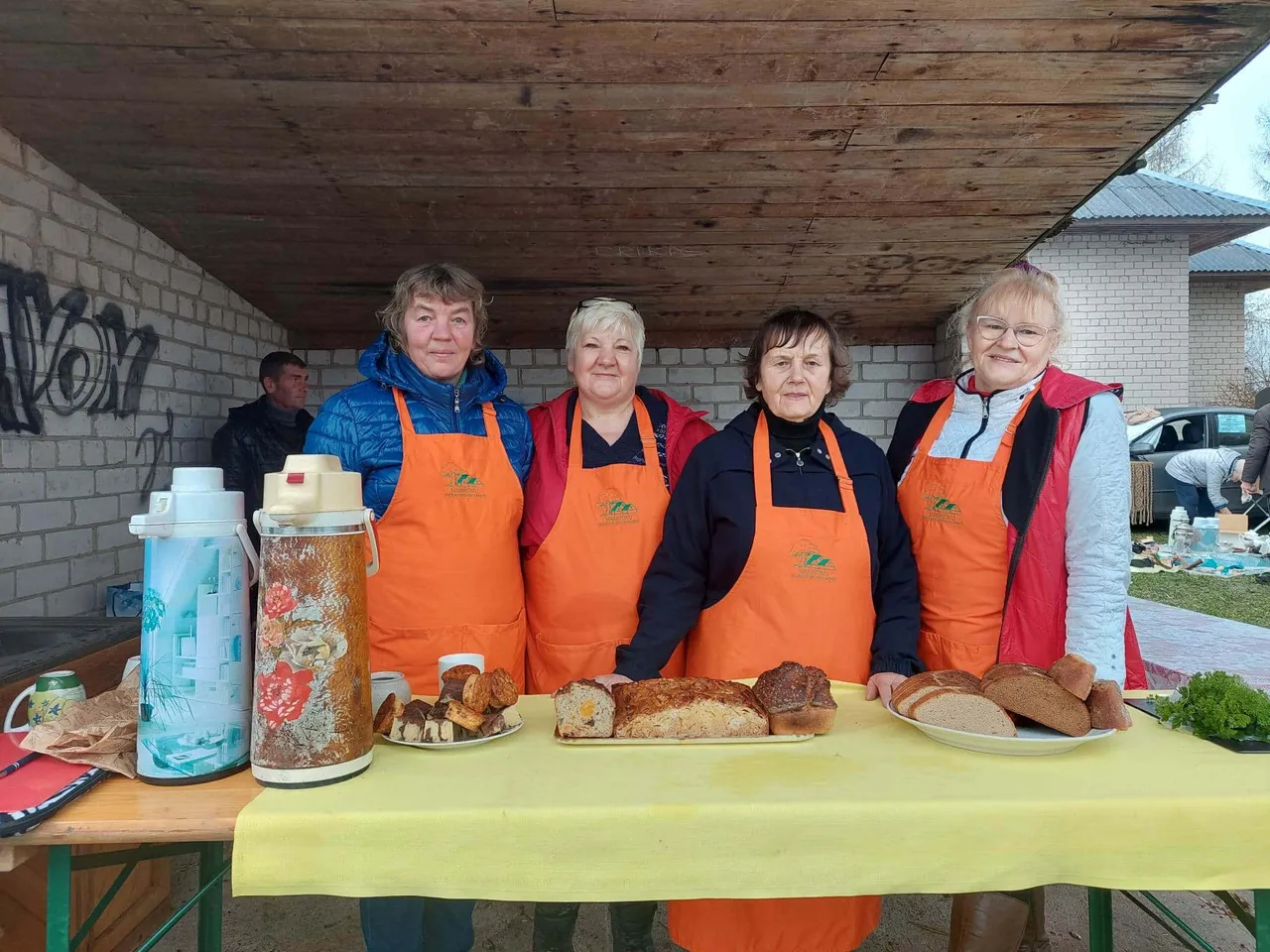 makniunu sodziaus bendruomenes seimininkes