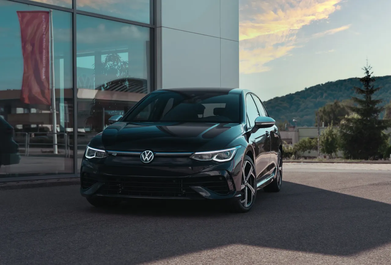 martin chupac zp7ladqtajm unsplash 1 scaled