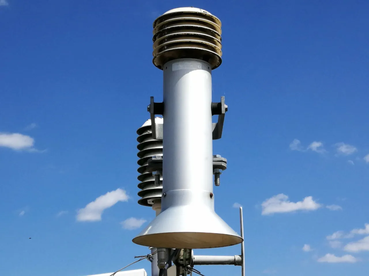 meteoimg 20180620 150431 burst001 cover 1 scaled