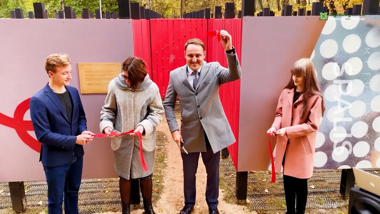 mfyoutube 38 80500 09 04 16still022