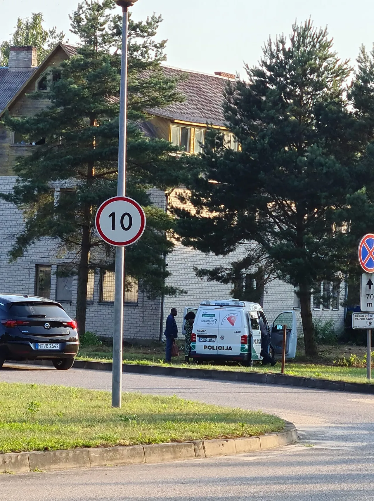 nelevok214402876 1317209252015700 8310021464912876390 n