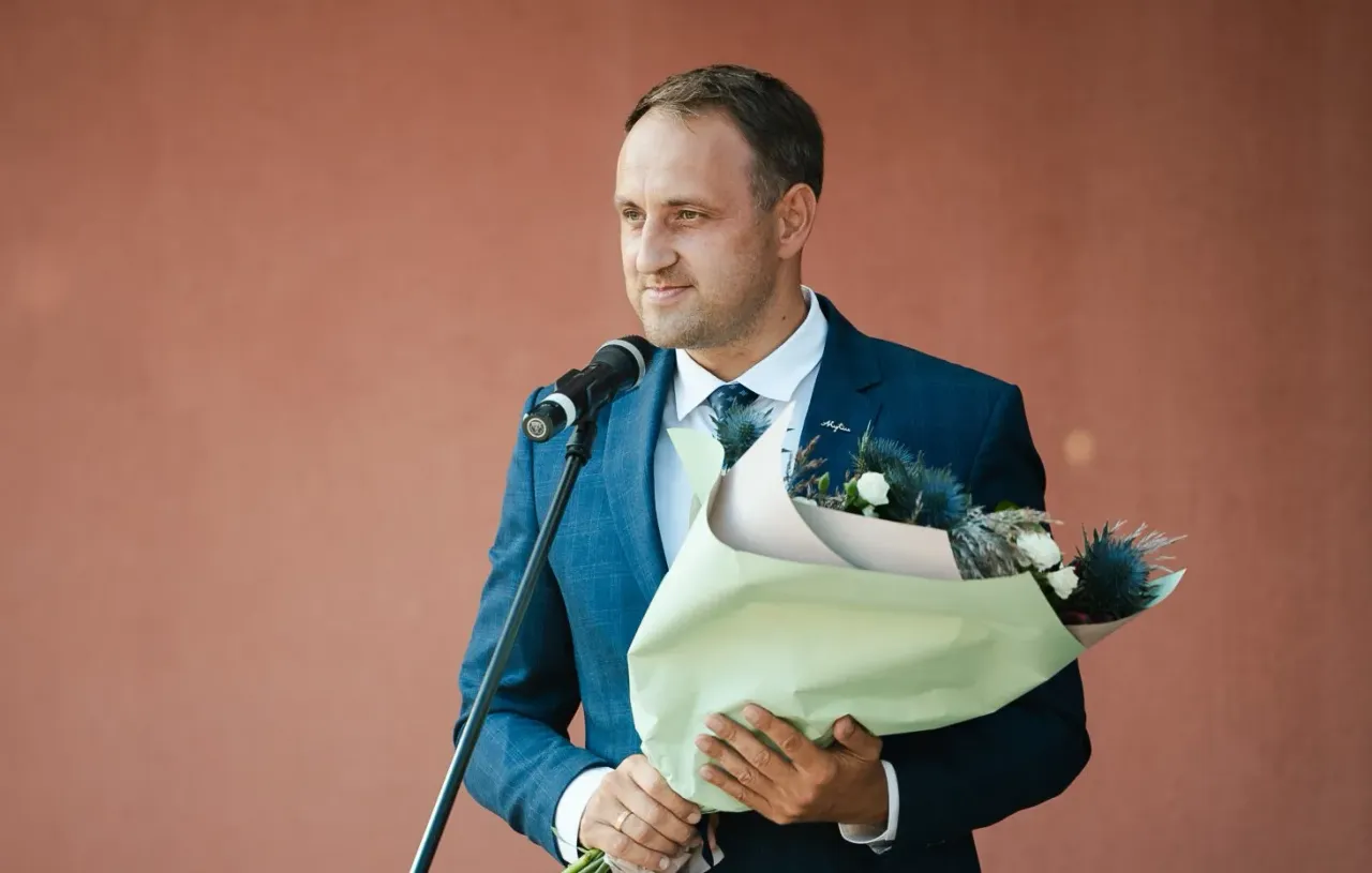 ner ev katresize 1920x1200 230901 bonsai medeliu paroda eitvydas kinaitis 026d jpg