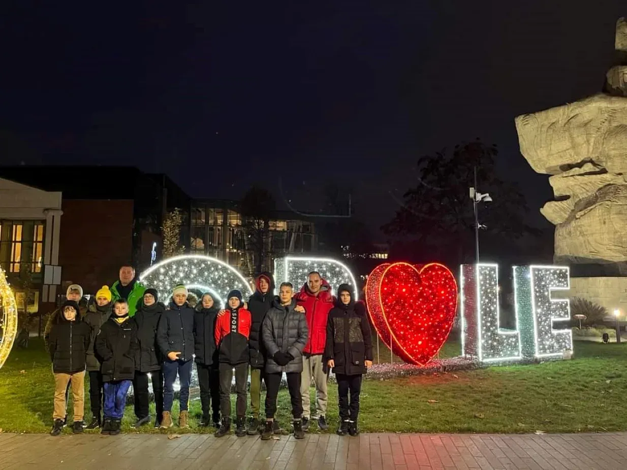 opoimg edc945a25e82845377b19c67fb6a188a v jpg