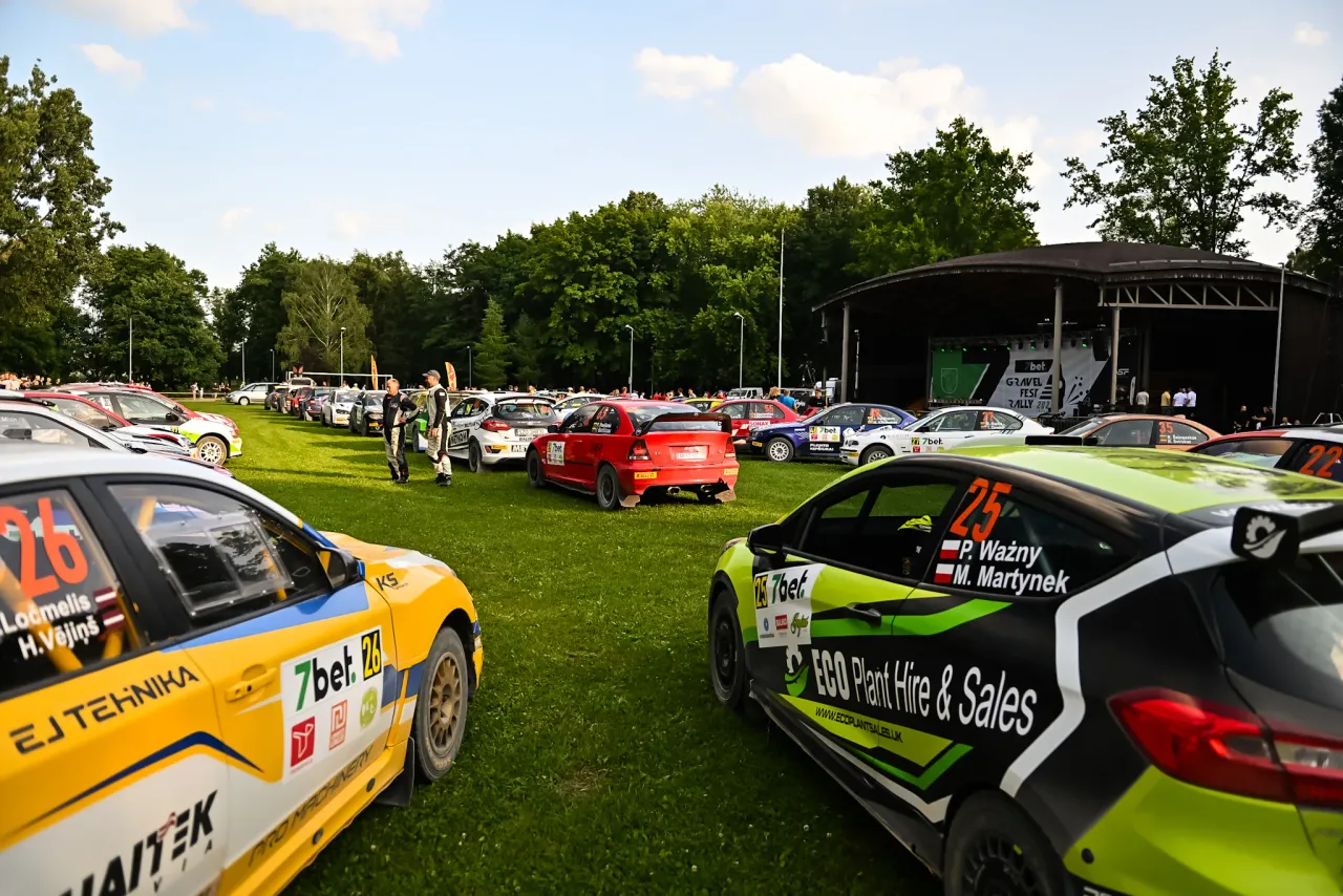 ralaz357698374 746931464099127 342069157317396798 n jpg