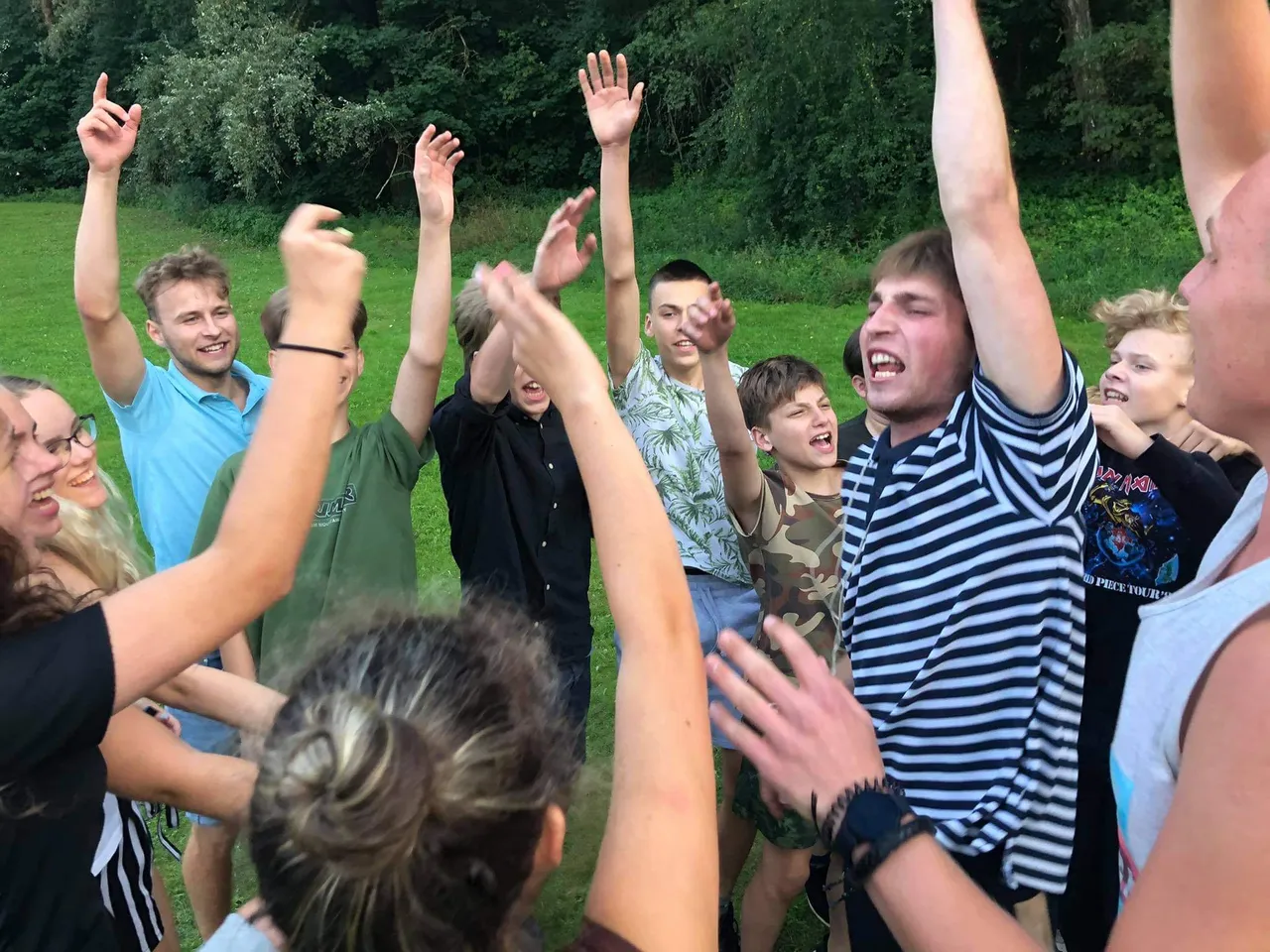 received 1286541785095197