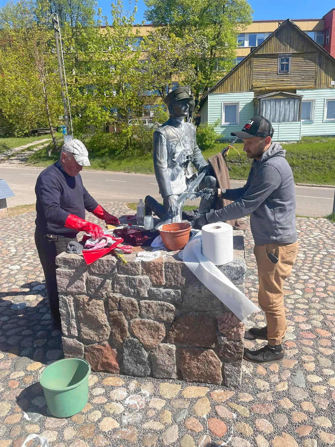 received 1505817496492134