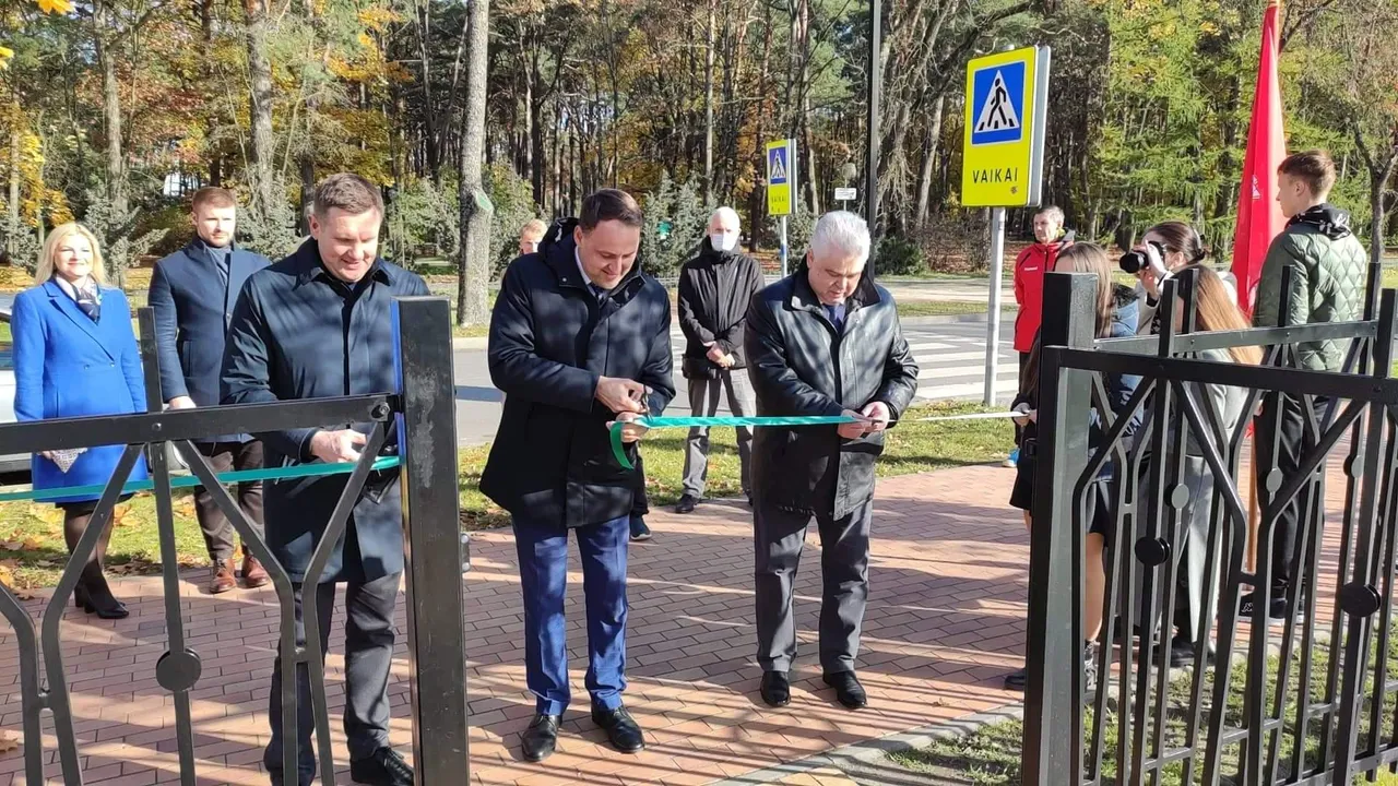 received 397114642116891