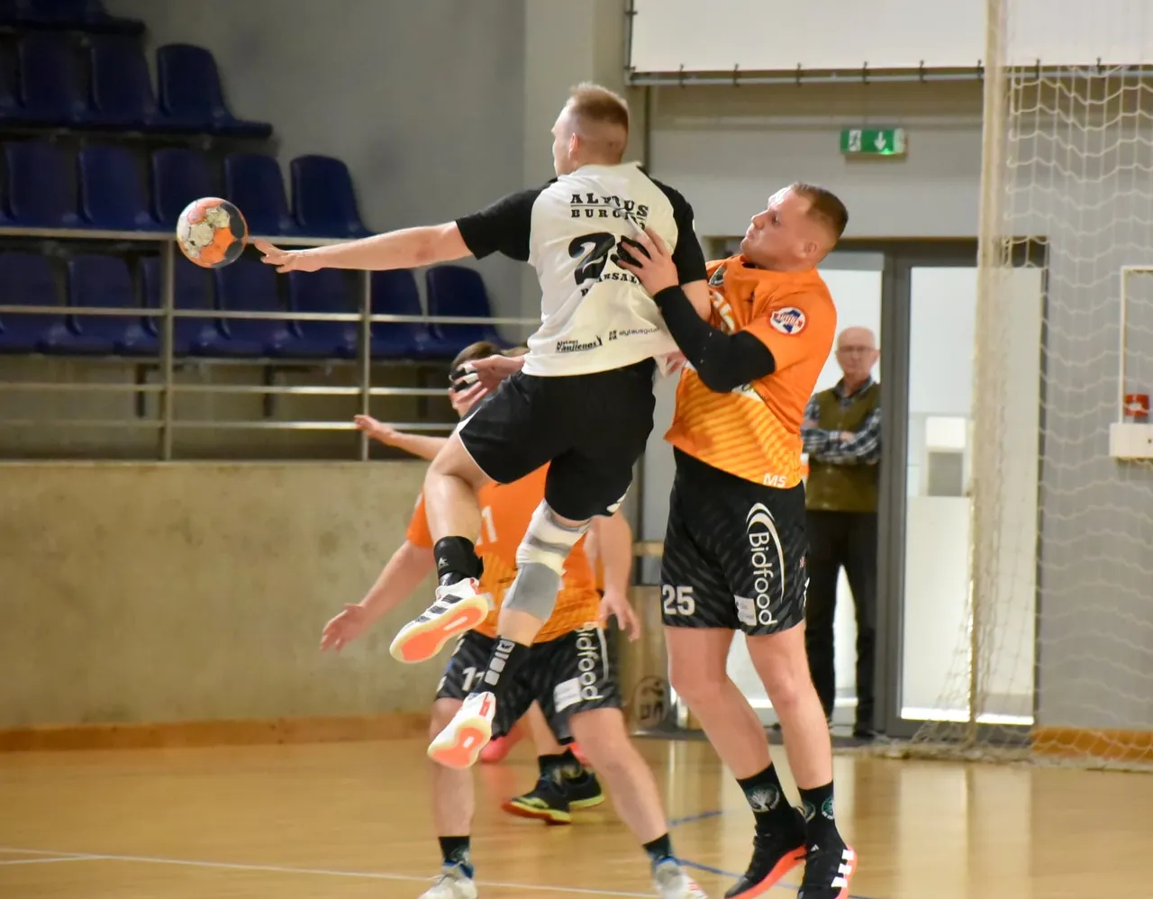 rkned279629501 5006598296062068 8046870787663678376 n