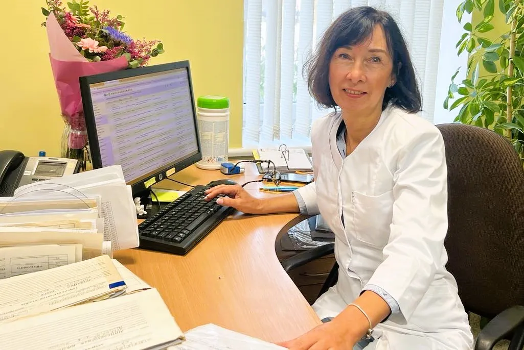 simslau385505782 722634896565352 3255305164489300467 ns