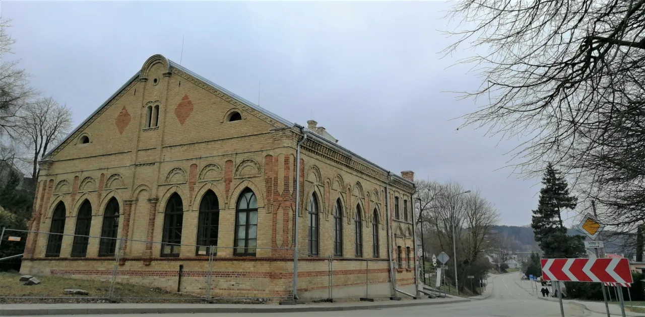 sinagimg 20190317 133854 burst001 cover scaled