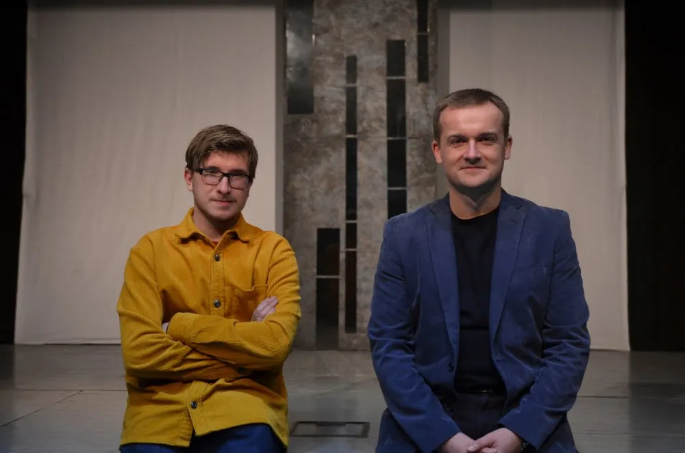 slinksuejus prie zemes ribos contentbig405