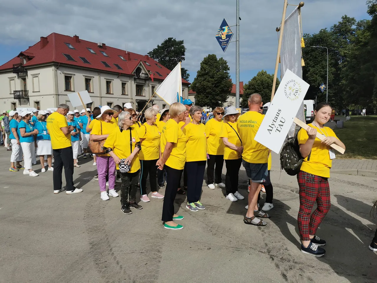 taualy291704394 5109049149178456 3093072910049353453 n