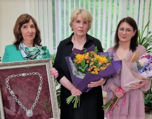 teiresize 1200x900 d2 20230518 163720s 1 jpg