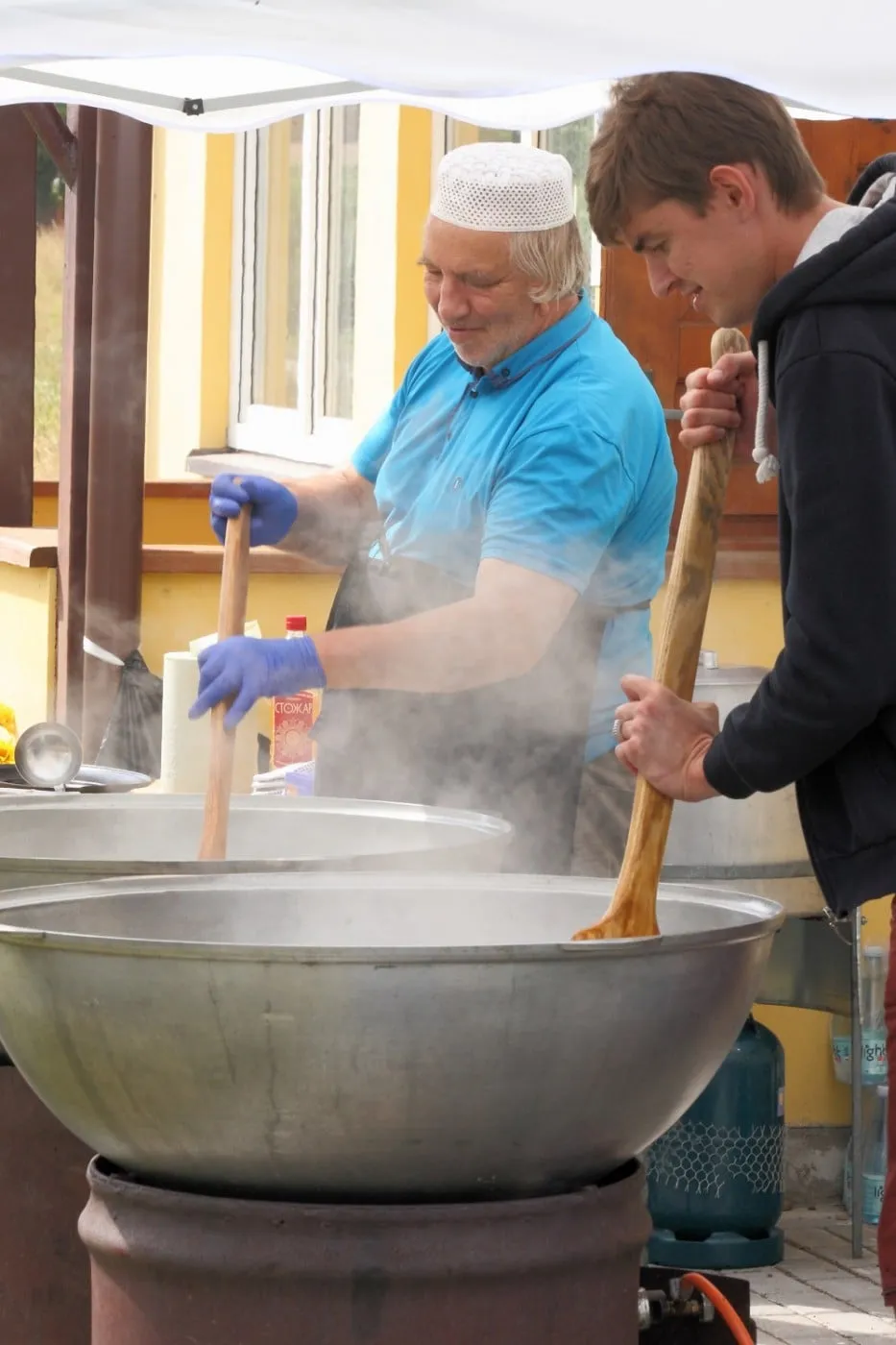 toto149108637 3693572157352615 1802169473336213069 o