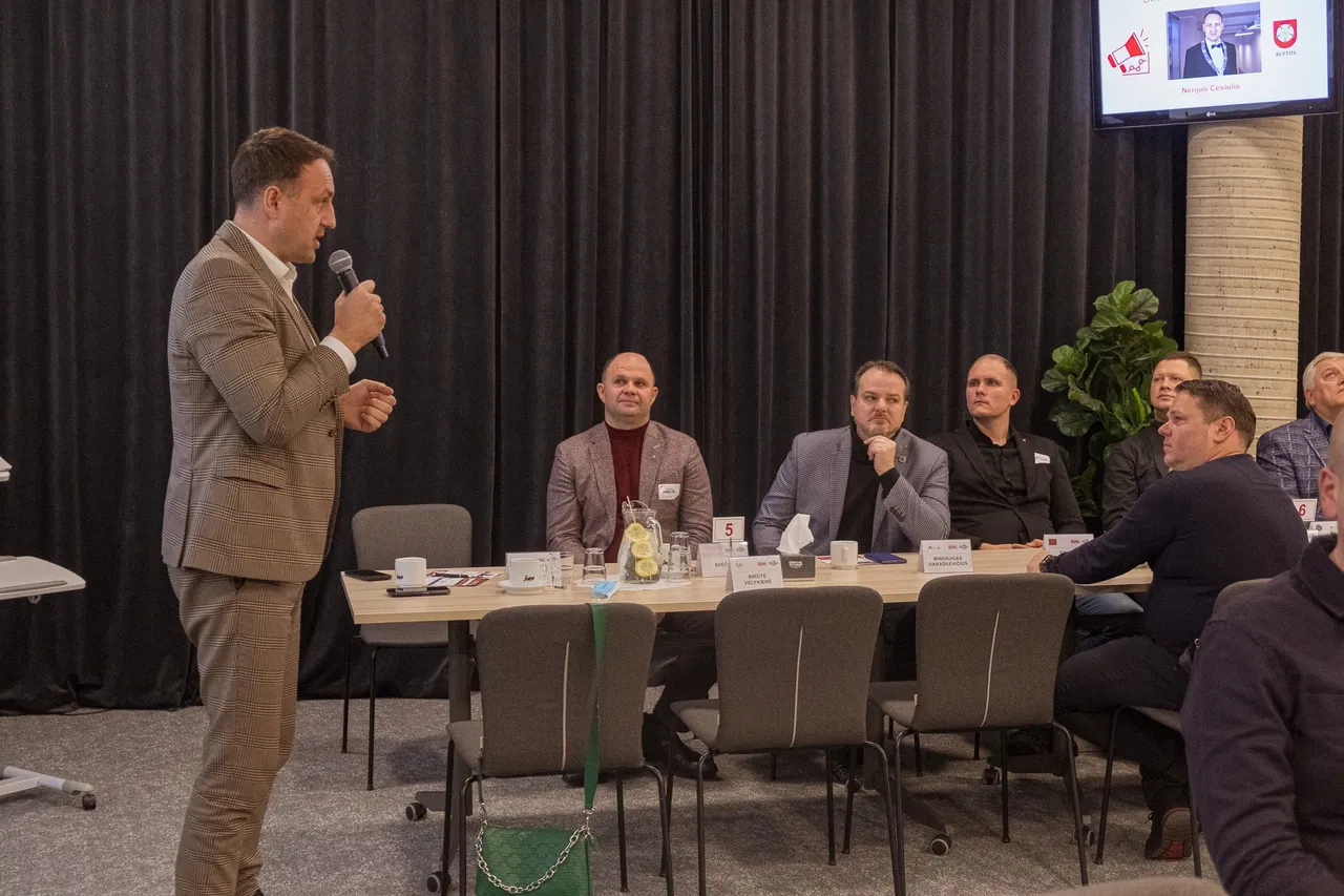 verslo pusryciai kaune ams nuot 8