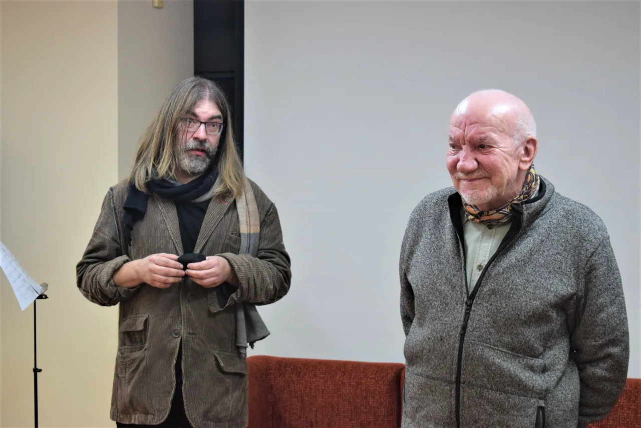 vidas poskus ir kostas poskus scaled