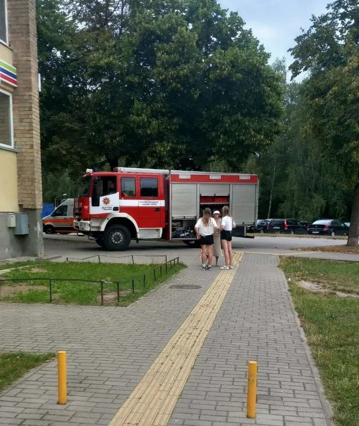 vilee1690916031787 jpeg