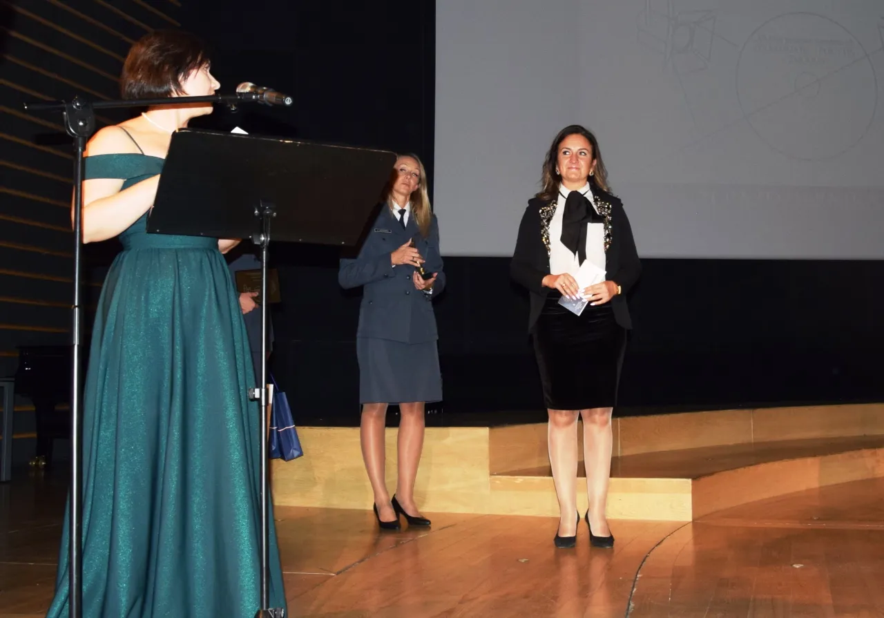 zonsonbuzdsc 0245 scaled