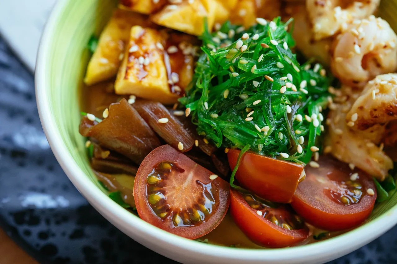canva bowl of vegetable soup