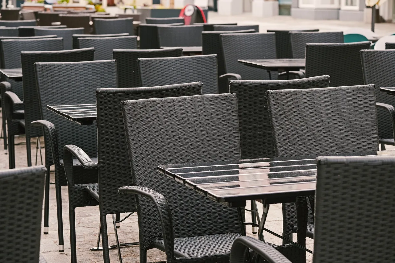 table 5265185 1920