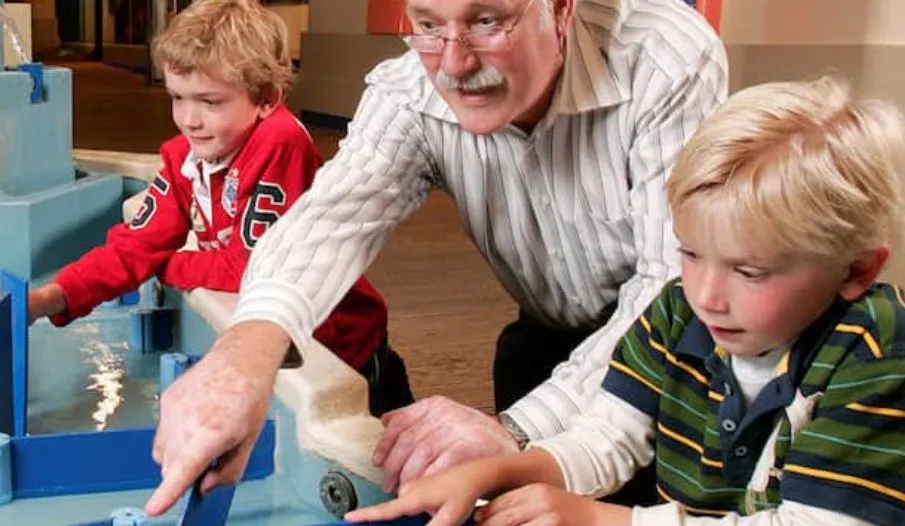 nederlands watermuseum2 geraakt door water2