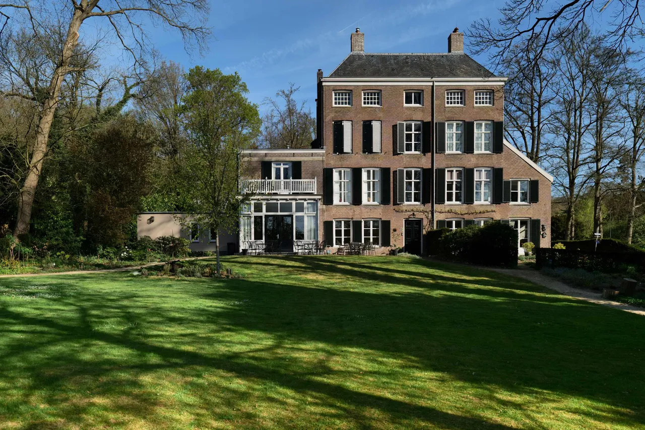 Protestantse-Kerk-Rozendaal-naamsvermelding-Rein-de-Jong1