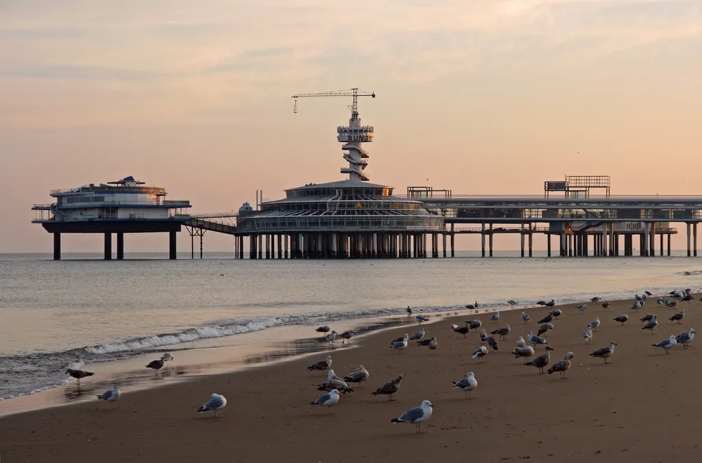 pier hq flickr bert kaufmann cc by 20