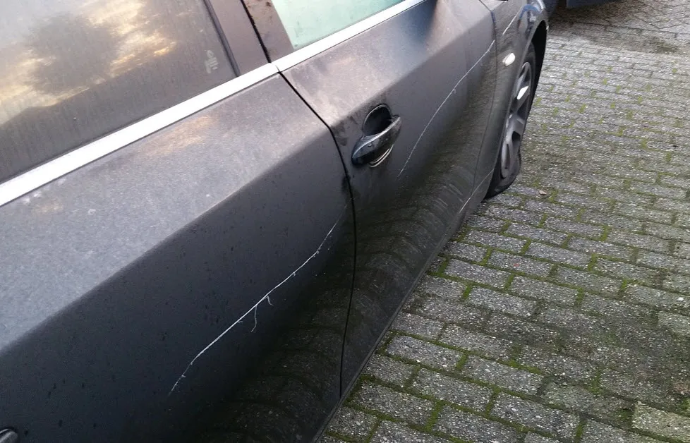 vernielingen autoc2b4s karaaijenberg 03