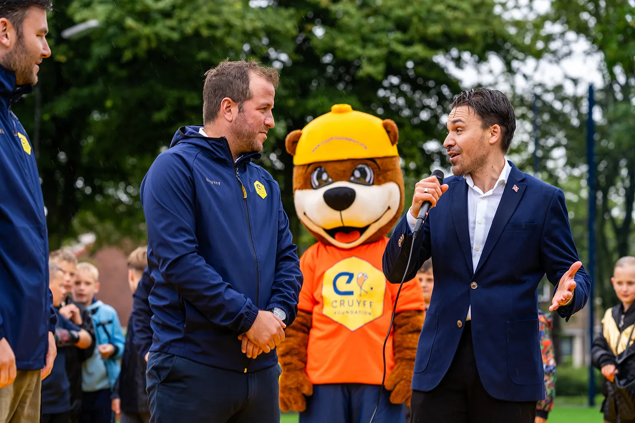 cruyff court rafael van der vaart fotograaf marielle opbergen 12