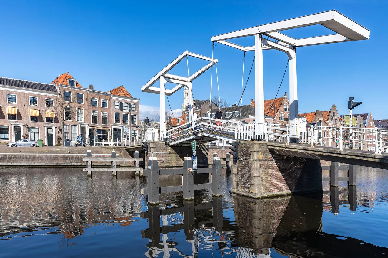 gravestenenbrug