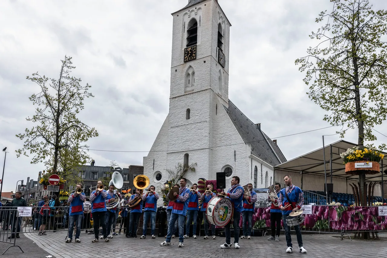 kerk en kapel