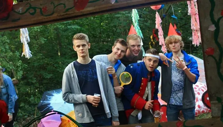yaf banner 6